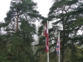 Latvijas un Lielbritānijas karogi Rofantas muižā